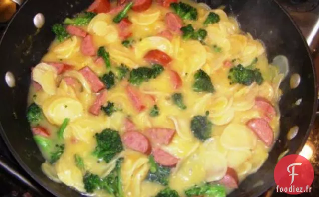 Poêle de Brocoli de Pommes de Terre