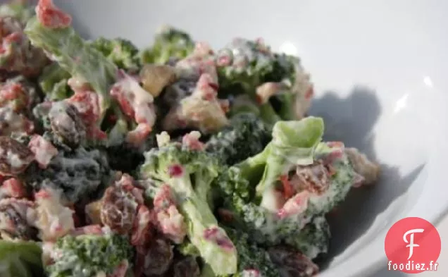 Salade de Brocoli aux Noix de Cajou