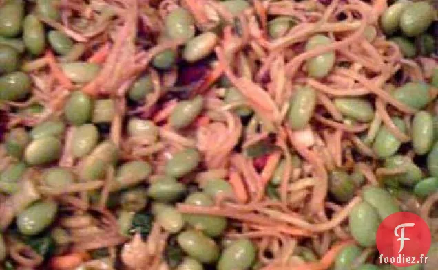 Salade de Nouilles Soba Avec Edamame et Vinaigrette Miso