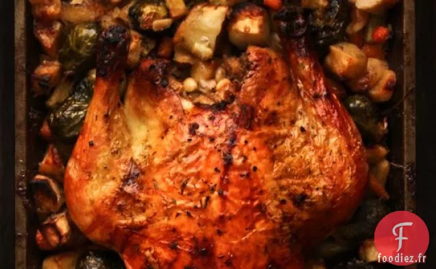 Poulet Rôti aux Légumes d'hiver et Farce aux Pignons de Pin