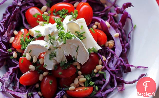 Fromage De Chèvre, Tomates Et Chou Rouge