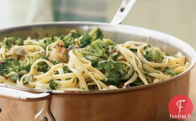 Linguine à la Palourde Blanche et Sauce au Brocoli