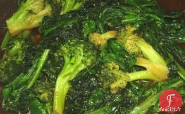 Gai Lan (Brocoli Chinois) Avec Sauce Aux Huîtres
