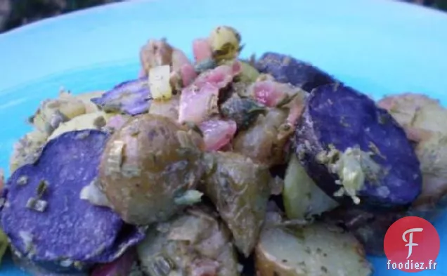 Salade de Pommes De Terre aux Doigts Chauds