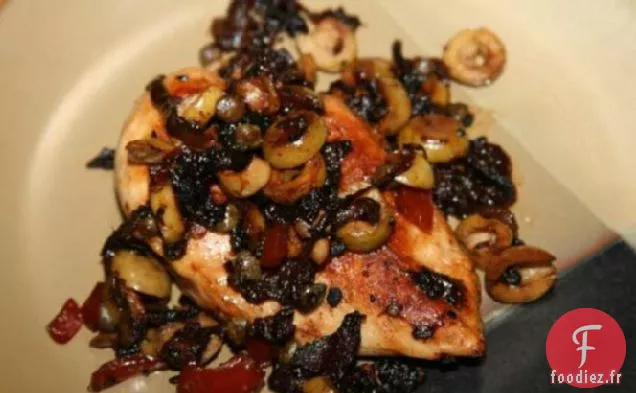 Poulet aux Oignons, Olives et Câpres