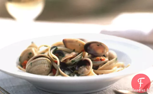 Linguine à la Sauce aux Palourdes Épicée