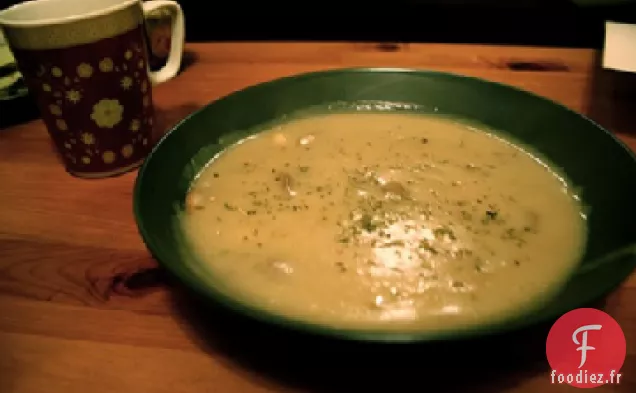 Soupe de Chou-Fleur à la Sauce Suisse