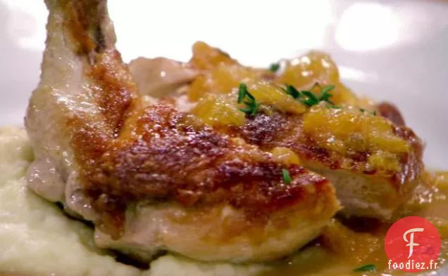 Poitrine de Poulet aux Clémentines, Chili d'Oiseau Thaï et Or du Yukon et Purée de Chou-fleur