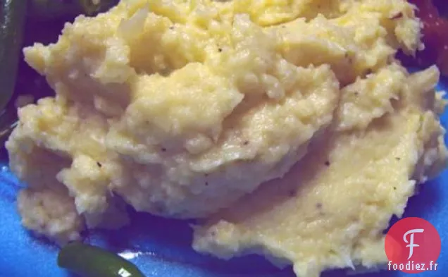 Une Autre purée de pommes de terre Simulée (purée de chou-fleur) - faible en glucides