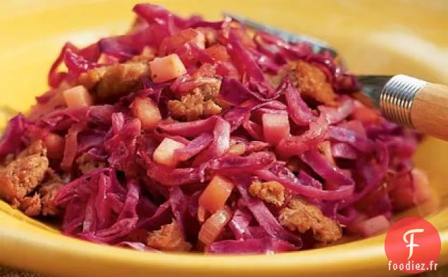 Chou Rouge Braisé avec Saucisse et Pommes