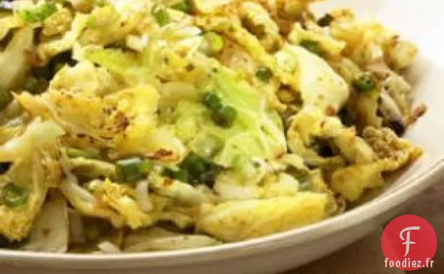 Chou De Savoie Rôti À La Sauce Aux Haricots Noirs Et À L'ail