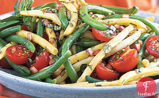 Salade de Haricots-Tomates Cerises et Vinaigrette au Basilic