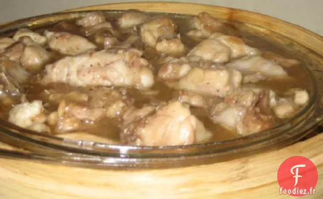 Poulet Cuit À La Vapeur Avec Des Citrons Frais (Sai Ling Mung Ching Gai)