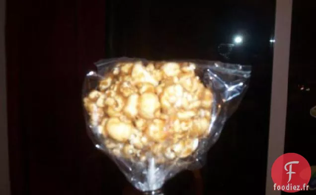 Boules de Pop-Corn au Beurre d'Arachide