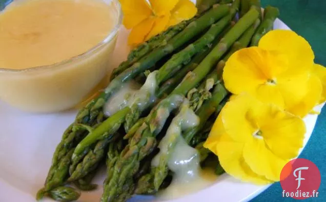Asperge Violette : Asperges Violettes À La Sauce Hollandaise