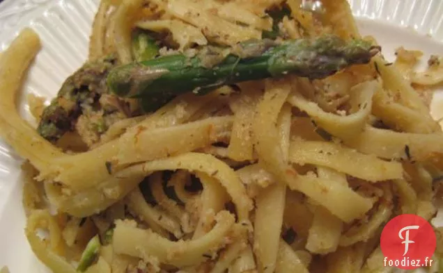 Salade d'Asperges Asiatiques et Radis