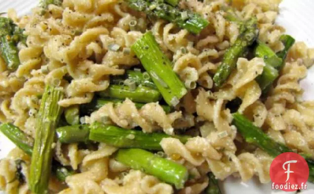 Pâtes D'Asperges Rôties Au Beurre D'Ail