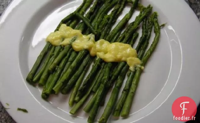 Asperges À La Hollandaise