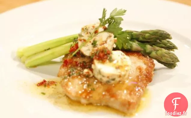 Paillards de Porc aux Herbes avec Beurre de Tomates Séchées et Asperges