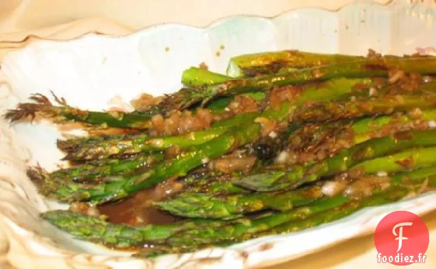 Asperges Rôties au Beurre Balsamique-Échalote