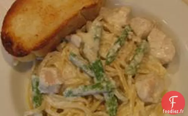 Fettuccine de Poulet et d'Asperges