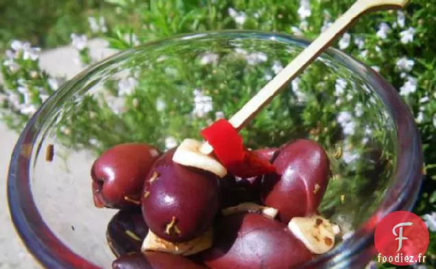 Olives Noires Marinées à l'Ail (Espagne)