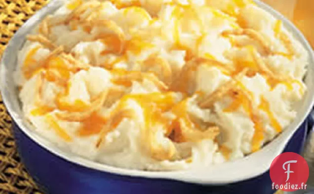 Purée de Pommes De Terre au Cheddary Et à l'Ail