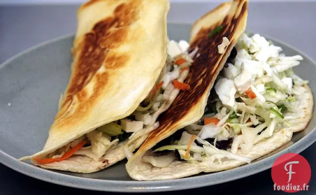 Tacos Croustillants Aux Haricots Noirs Avec Feta Et Salade De Chou