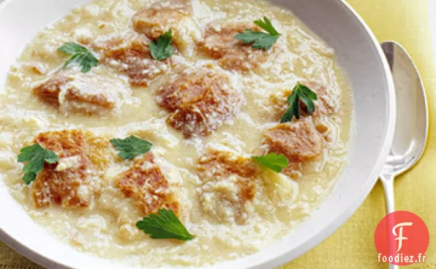 Soupe au Pain à l'Ail