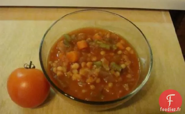 Soupe De Légumes Tomate Épicée Copieuse
