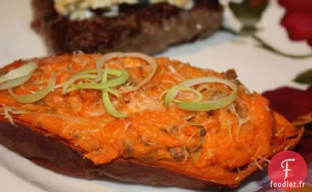 Patates Douces Cuites Deux Fois Avec Poireaux et Saucisse