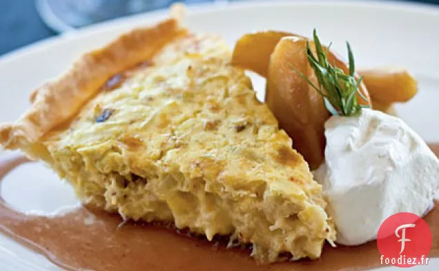 Tarte au Crabe Dungeness aux Pommes Braisées et Crème Fraîche au Citron Meyer