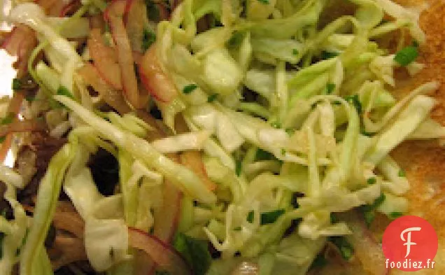 Sandwichs Au Porc Effiloché Avec Chou, Câpres Et Salade De Chou Aux Herbes