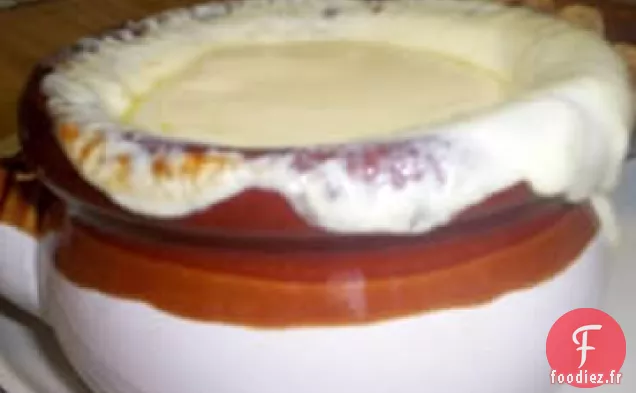 Soupe à l'Oignon Française Riche et Simple