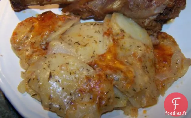 Pommes de Terre Festonnées et Oignons