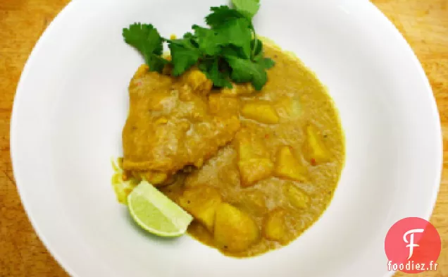 Dîner ce soir: Poulet, Citronnelle et Curry de Pommes de terre (Ca-Ri Ga)