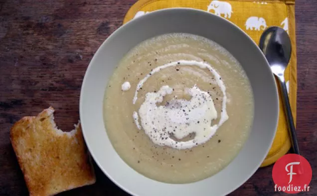 Soupe De Céleri-Rave Et Pommes