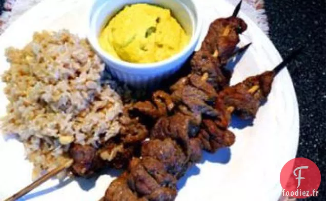 Satays De Boeuf Avec Trempette Aux Noix De Macadamia