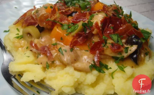 Ragoût De Poulet Aux Olives Et Pommes De Terre de Dijon