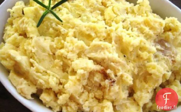 Purée de Pommes de Terre À l'Ail Rôti et aux Échalotes
