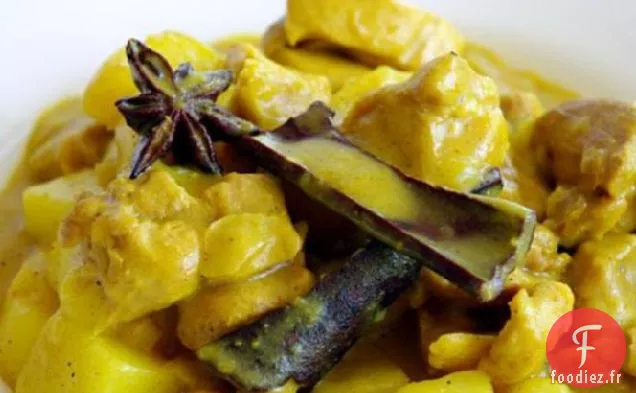 Curry de Poulet et Pommes de Terre Malaisiens