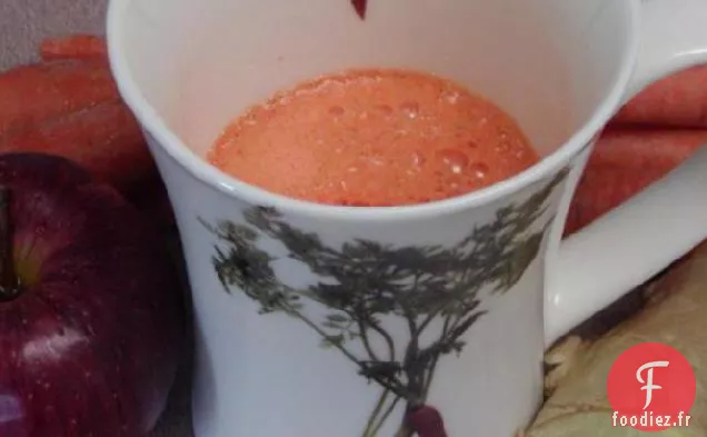 Jus de Pomme, Carotte et Gingembre