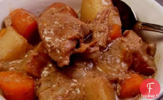 Ragoût de Bœuf Lent et Facile