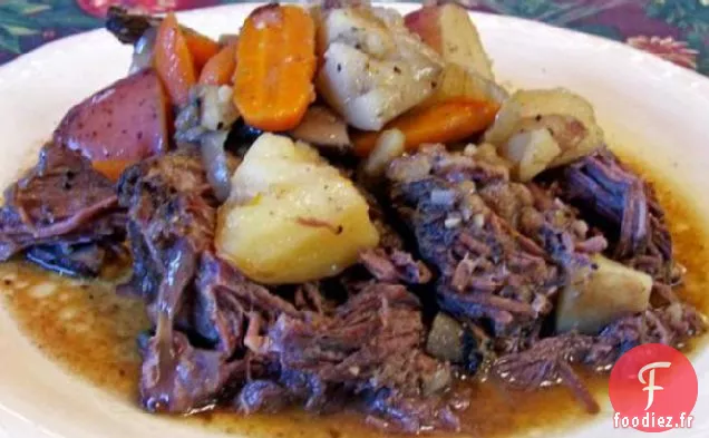 Rôti en Pot Avec Carottes et Pommes de Terre