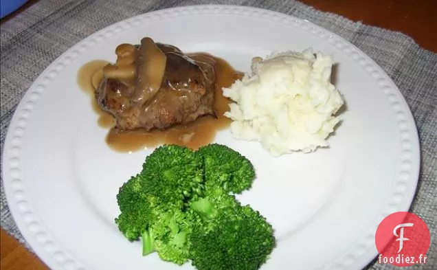 Hamburger Stroganoff À la Crème de Soupe au Poulet
