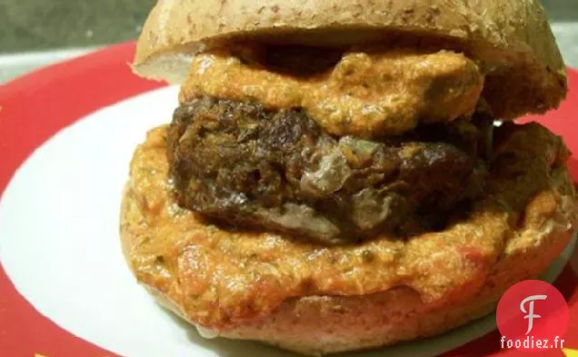 Hamburgers Épicés En Sauce à la Mozzarella