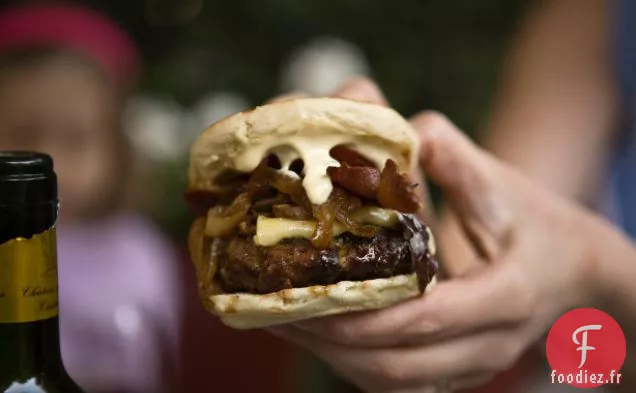 Le Bar à Hamburgers - Tyler Florence