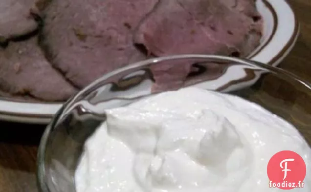 Sauce Crémeuse au Raifort pour Rôti de Bœuf