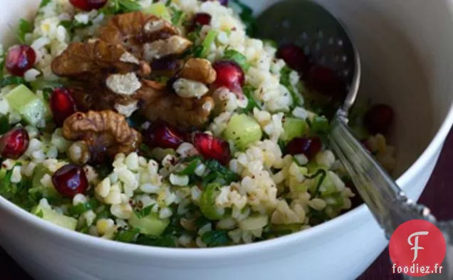 Salade De Blé Concassé, Noix Et Grenade