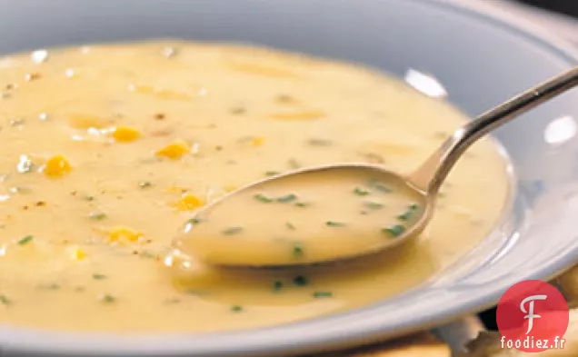 Soupe de Pommes de terre, Cheddar et Ciboulette